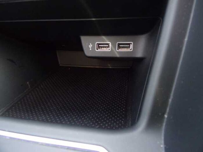 Volkswagen Polo VI 2.0 TSI OPF DSG GTI