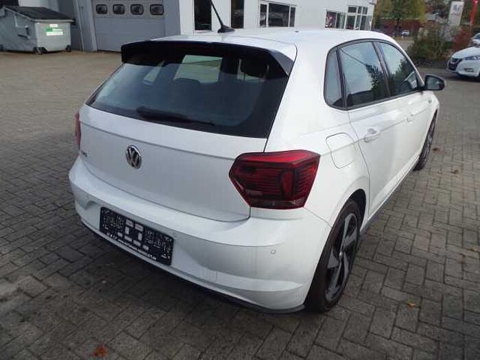 Volkswagen Polo VI 2.0 TSI OPF DSG GTI