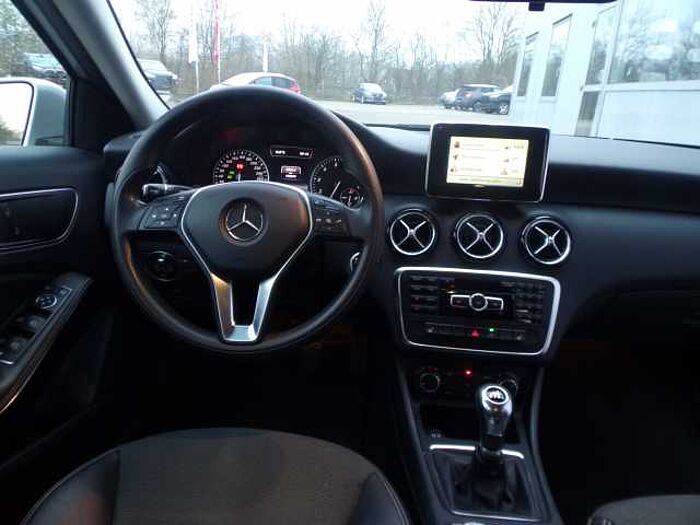 Mercedes-Benz A 180 Style A180 Style